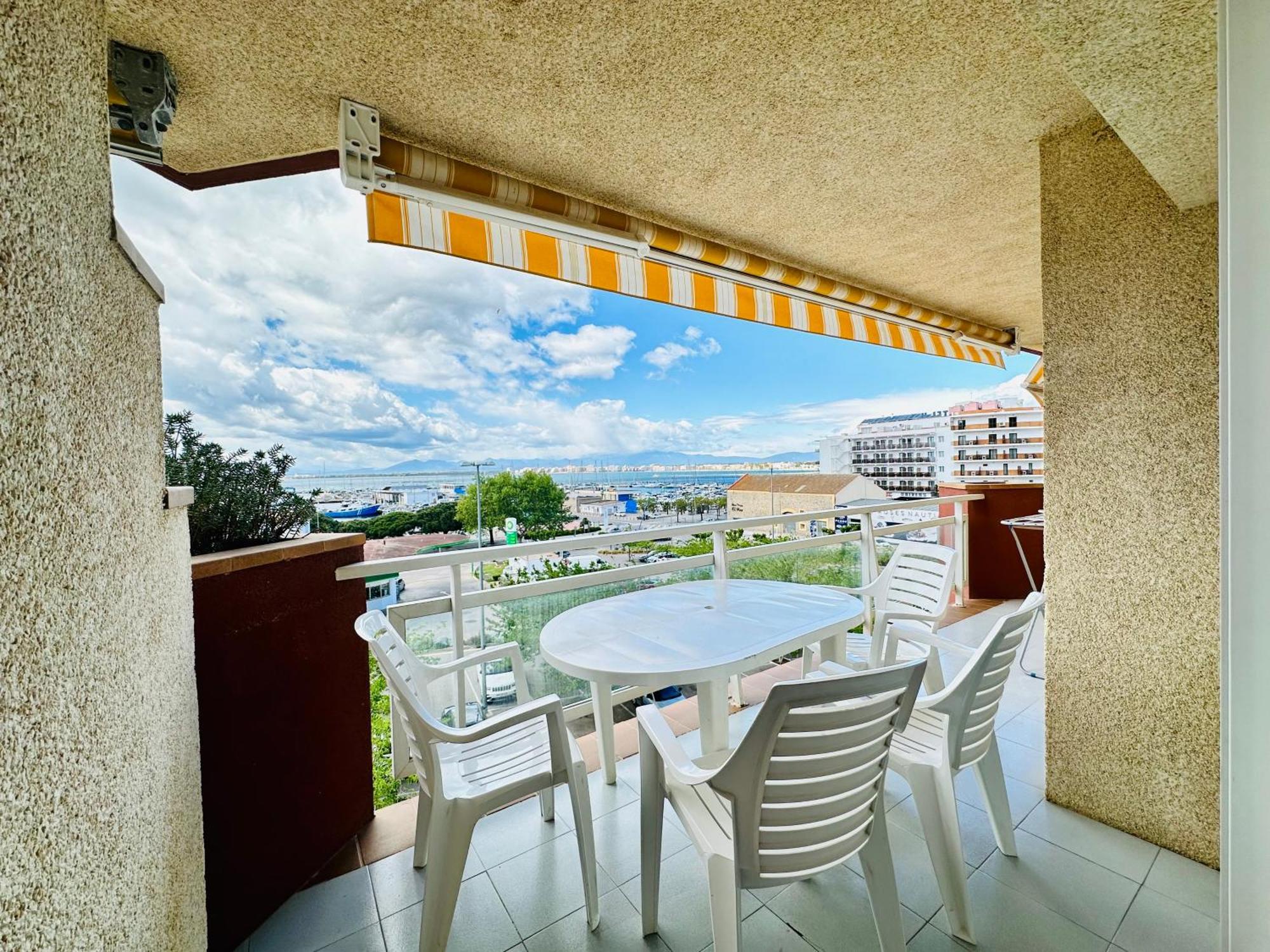 Roc Mar 3 3B - Apartamento Cerca Del Centro Y De La Playa - Terraza Con Vistas Al Mar Y Al Puerto Roses Eksteriør bilde