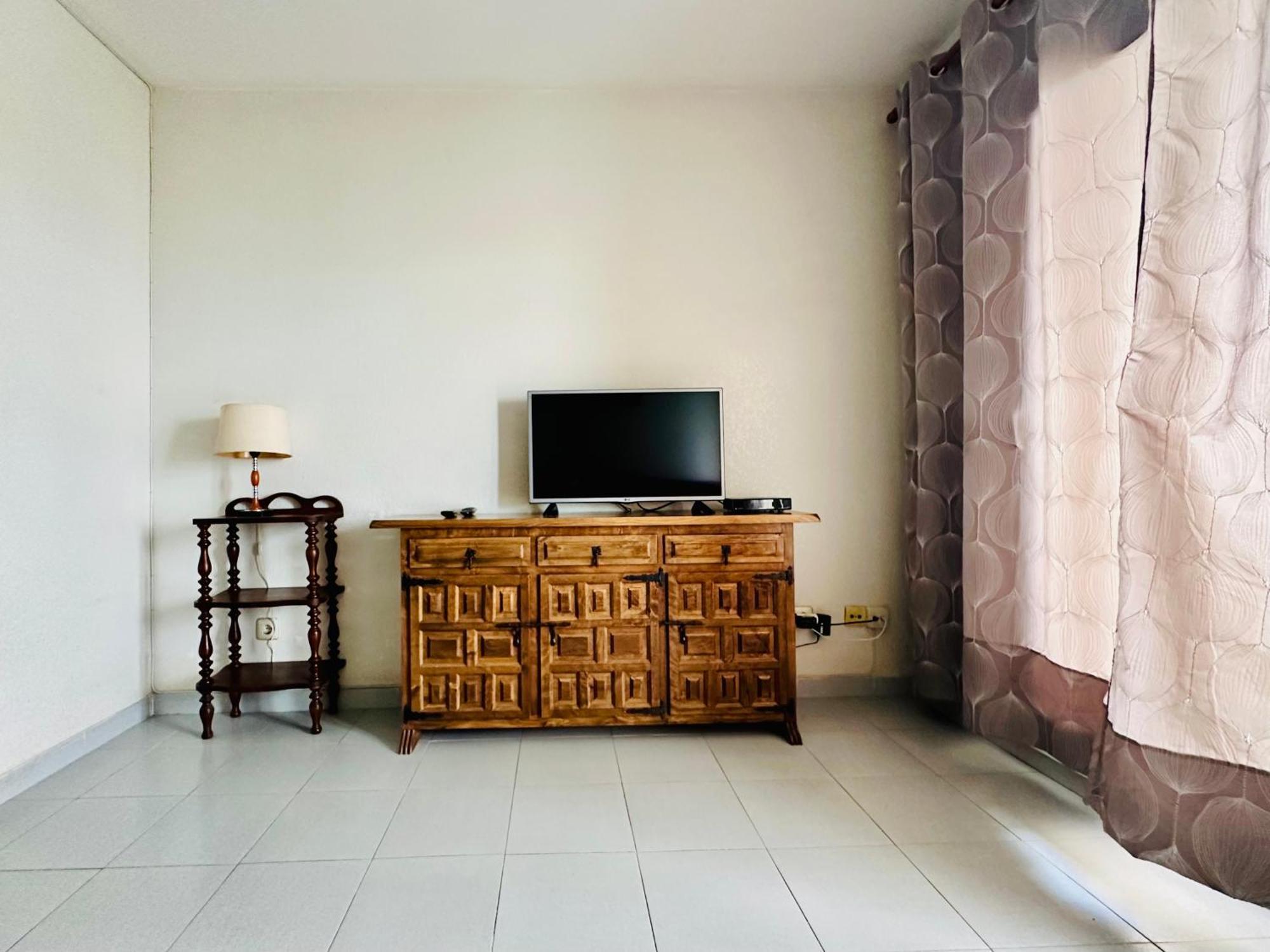 Roc Mar 3 3B - Apartamento Cerca Del Centro Y De La Playa - Terraza Con Vistas Al Mar Y Al Puerto Roses Eksteriør bilde