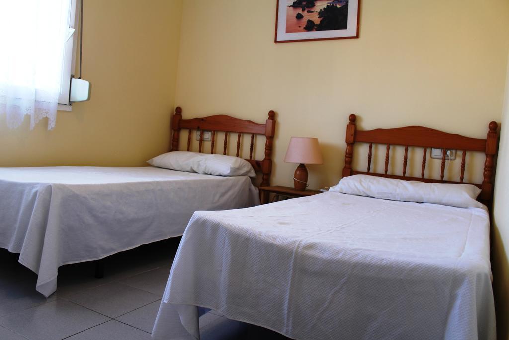 Roc Mar 3 3B - Apartamento Cerca Del Centro Y De La Playa - Terraza Con Vistas Al Mar Y Al Puerto Roses Eksteriør bilde